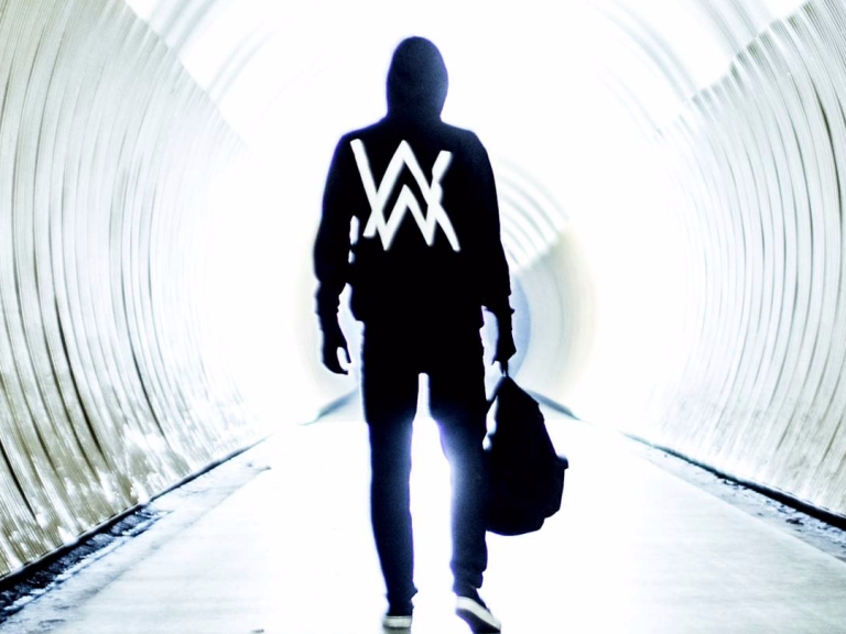 電音巨獻 必聽 ALAN WALKER 的十個理由