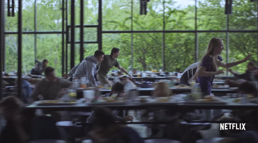 Netflix 繼《怪奇物語》後又一力作！這次主角是位「失明又失蹤」的小女孩 ...