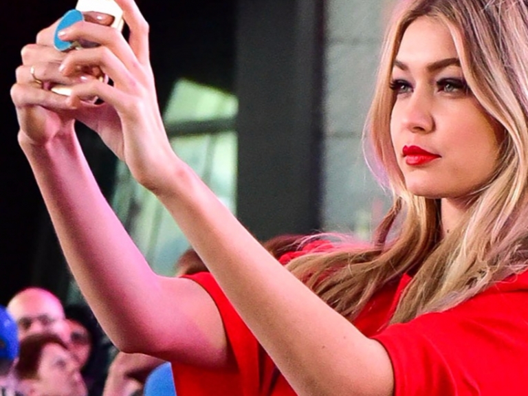 換掉 iPhone 的一個 Setting！馬上可自拍出白滑的好肌膚！
