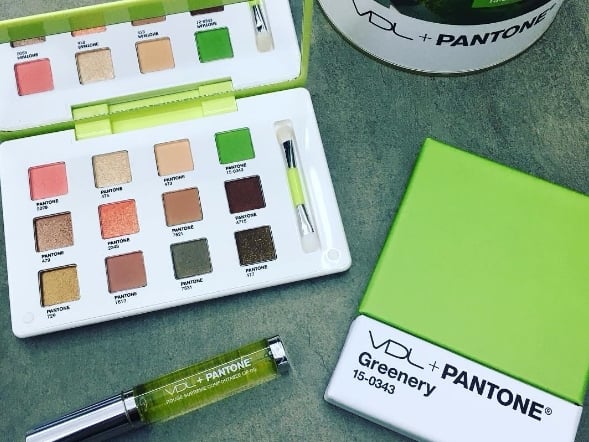 快人一步！ Pantone 2017 Greenery 主題色妝物登場！