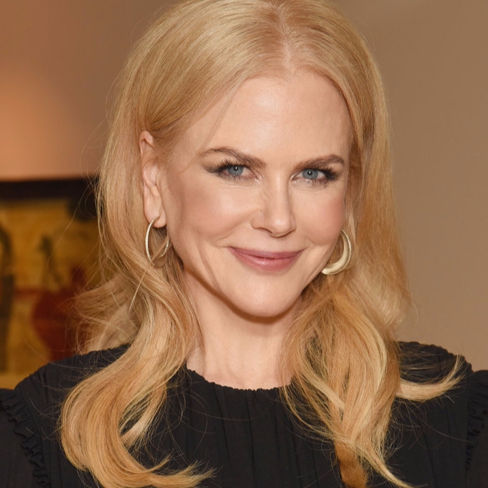 天啊你是誰？！Nicole Kidman 被逼重看 33 年前拍下的時尚圖輯，優雅的她當場崩潰了！