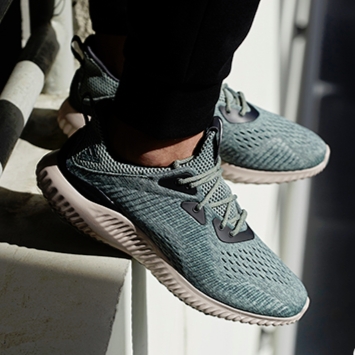 2017 大勢預感！眾多名人幫高調，adidas AlphaBOUNCE 將成為下一雙「街頭最夯跑鞋」？