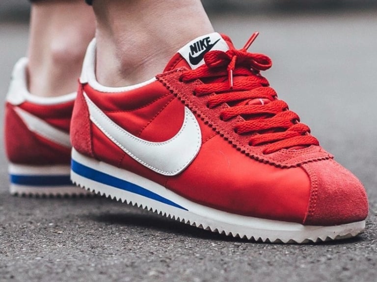Nike Classic Cortez 推出超搶眼的紅色款式,就入手一雙為新一年帶來好運!