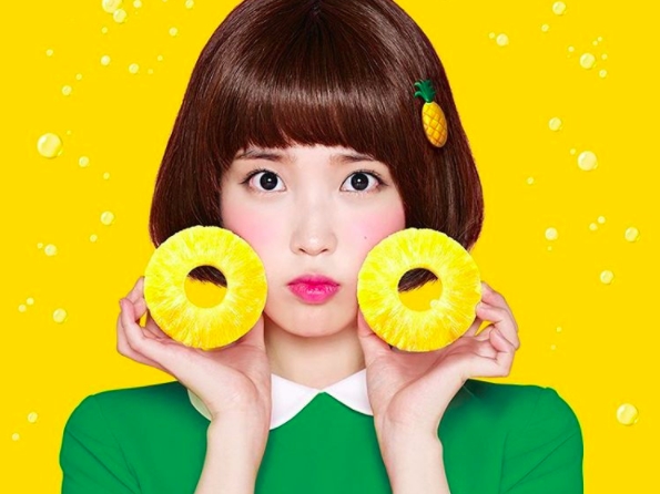 IU 代言的水蜜桃氣泡酒出新口味！泡菜妹都在瘋狂打卡的「鳳梨氣泡酒」