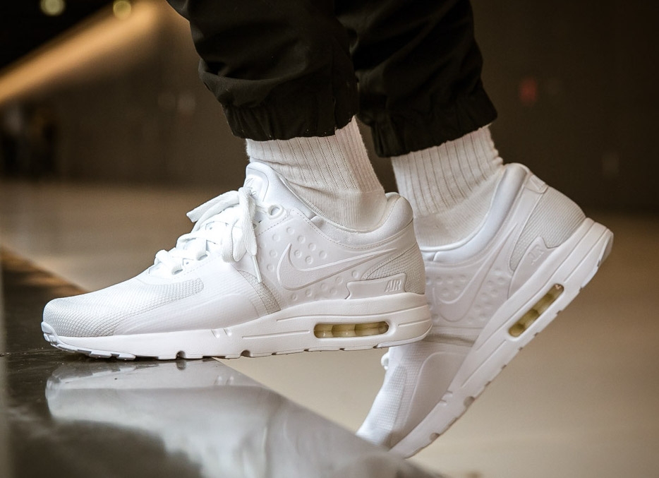 配白襪最經典！Nike Air Max Zero 全新 Triple White　今年春夏的養眼白鞋！