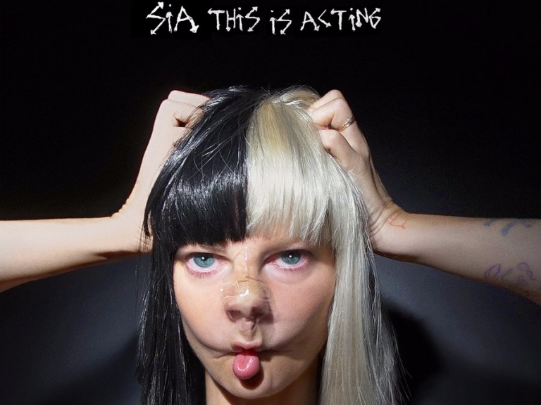 Billboard 評選 2016 最佳和最醜專輯封面　搞怪的 Sia 果然嚇跑了不少人？