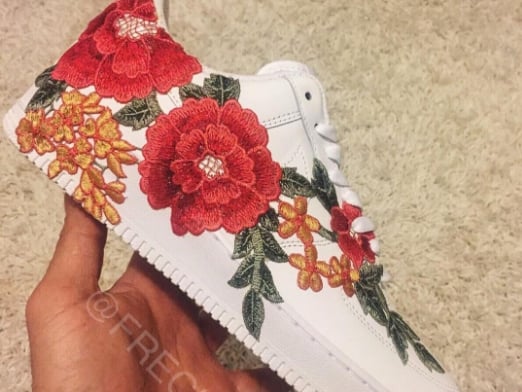 這雙在 Instagram 上紅翻了的 Nike Air Force 1 ，竟然是一雙 D.I.Y. 鞋款？