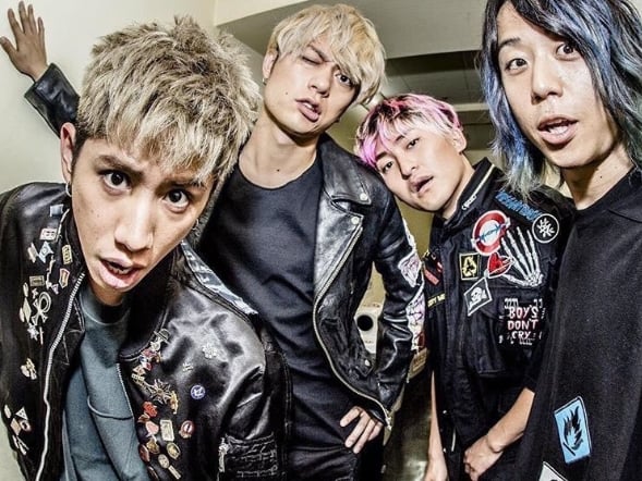 ONE OK ROCK「18 祭」千人合唱《We are》　場面震撼到令人起雞皮疙瘩！