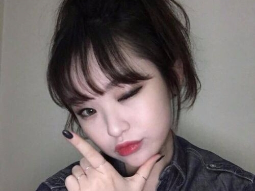 又一「食系美妝」新品：Sephora 推出 Push Pops 潤唇膏，可愛得差點當成棒棒糖吃掉！