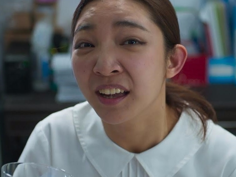 「樹懶妹」現身《大釣哥》緩慢享受一杯「濃厚純白」　竟撞藍正龍捐精畫面曝光！