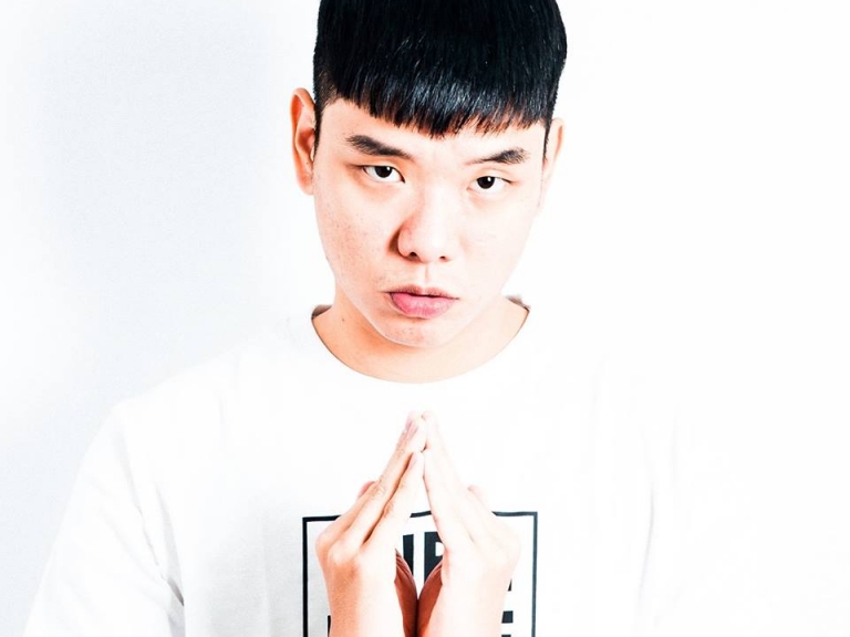 你「自然產生」了沒？台版 Rich Chigga 陽春 MV 爆紅，網友：「整首廢話居然這麼好聽！」