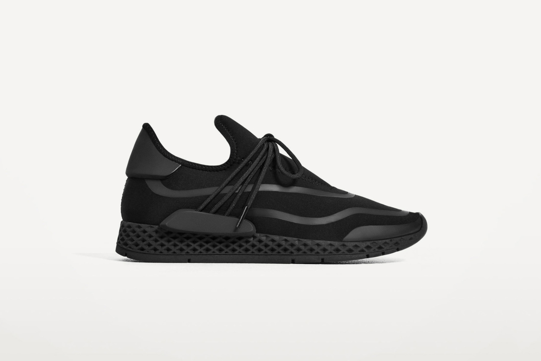 ZARA 球鞋「致敬」不完 這回是 adidas 大賣的這幾雙遭殃