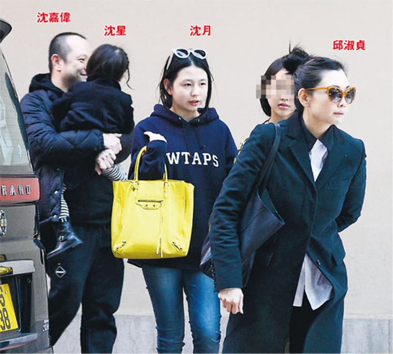 香港性感女星邱淑貞女兒 沈月 Ig 向大家拜年 男網友暴動 我又戀愛啦 Juksy 街星