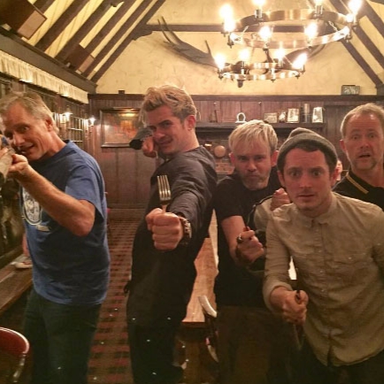 《魔戒》主角睽違 15 年後再度聚首　「魔戒遠征隊」變最多的是...