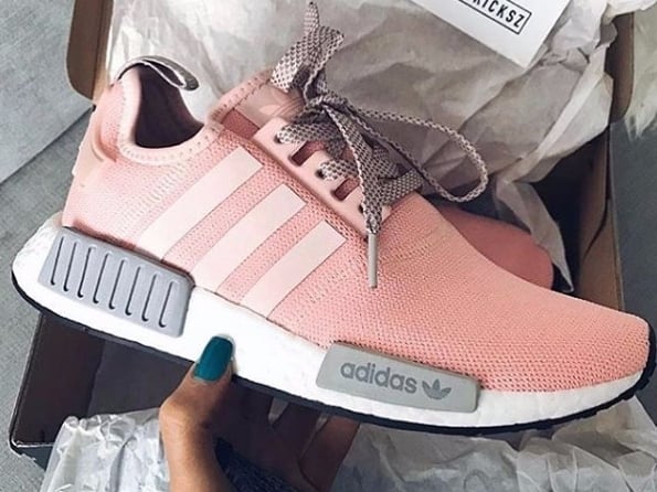 女生專屬的甜美色系： 心動了嗎？Offspring 獨家推出別注版 adidas NMD R1！