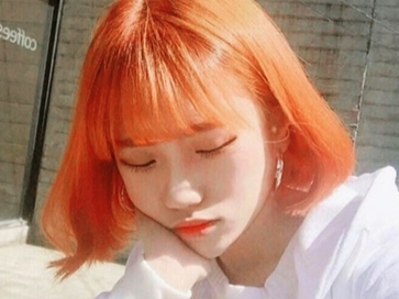 2017 率先在 IG 掀起洗版潮的髮色！新一季就染 Peach Emoji Hair 吧！