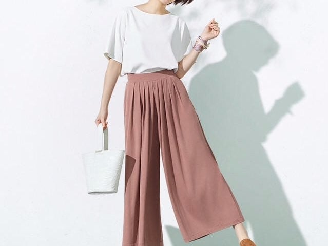 新垣結衣代言 Uniqlo 春季新裝　網友驚喜：完全是《月薪嬌妻》穿搭教科書！