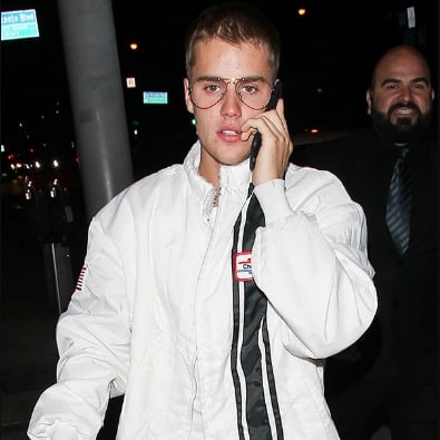 開嘲諷？小賈斯汀開直播　回答「最喜歡的歌是威肯 Starboy」後狂笑！