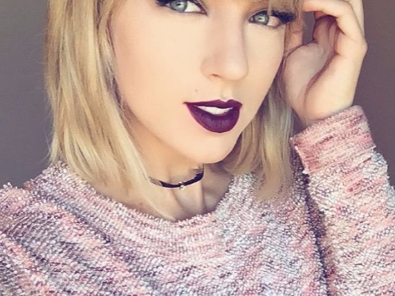 難分真假的仿妝事件！這位跟 Taylor Swift 外貌 100% 神似的女生究竟是誰？
