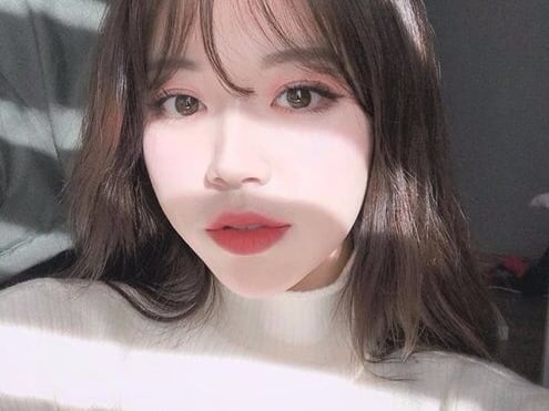 彩妝永遠買不完！ YSL 推出「星空限定版氣墊」你是不是還差這一款？