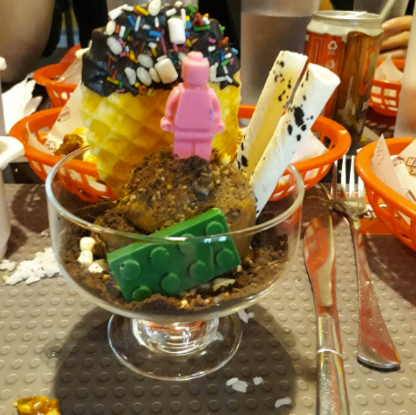 童年回憶全部湧現!首創樂高主題餐廳,樂高迷千萬別錯過