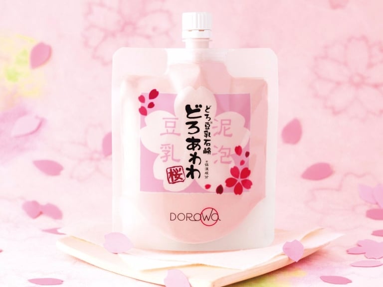 8 個讓人瘋狂回頭的櫻花限定商品，到日本必買的陣陣櫻花香！