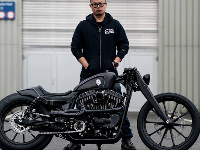 記得他嗎？改裝車界「台灣之光葉韋廷」和 YAMAHA 攜手打造超帥新車