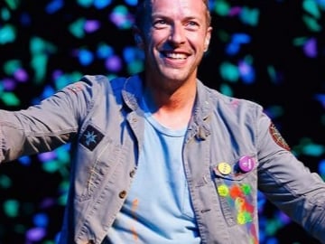 狠打臉「Pitchfork」毒蛇樂評，Coldplay 史詩新歌〈Hypnotised〉即將成為世紀經典