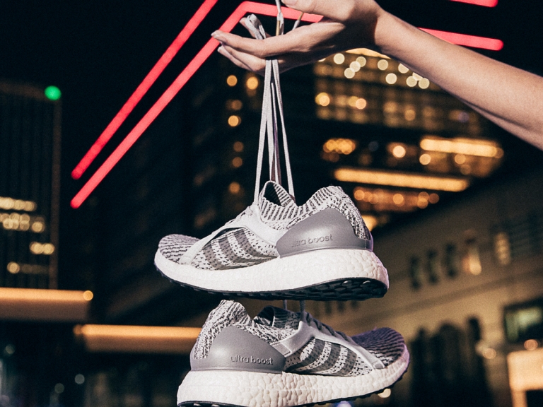 女孩們尖叫吧!Adidas 專為女性推出的 UltraBOOST 即將上市!