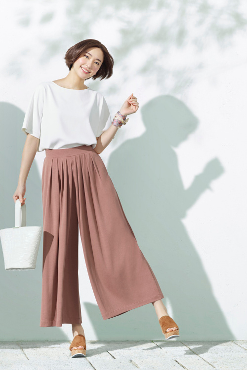 新垣結衣代言 UNIQLO 全新 Drape 系列很《月薪嬌妻》