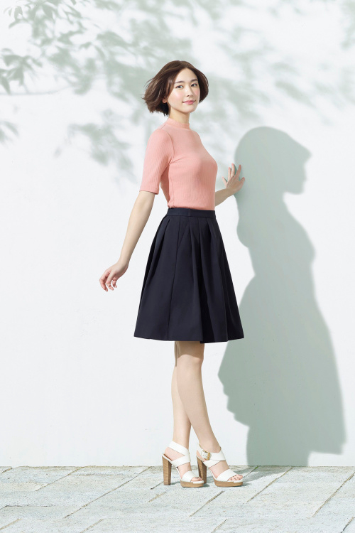 新垣結衣代言 UNIQLO 全新 Drape 系列很《月薪嬌妻》