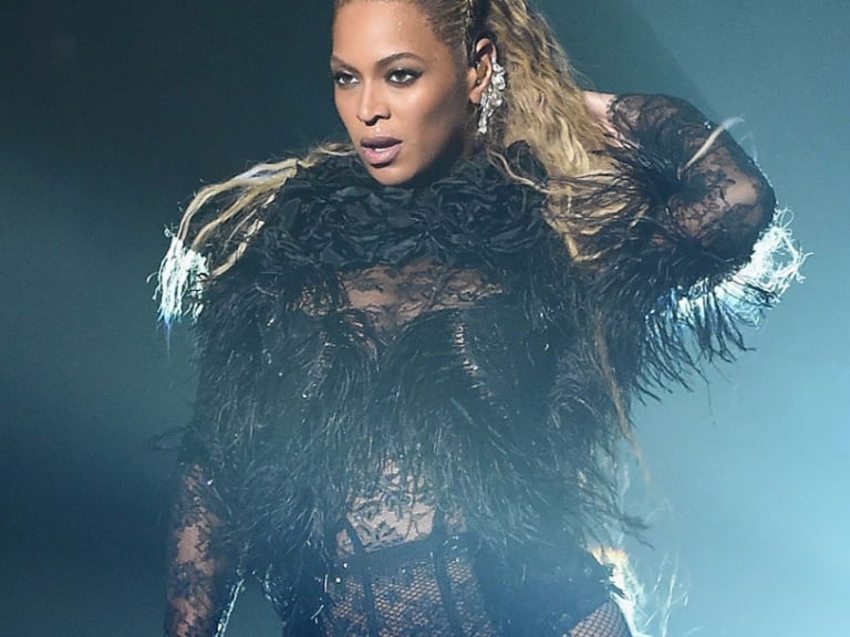 Lady Gaga 替代 Beyoncé,成為科切拉音樂節十年來的首位壓軸女歌手
