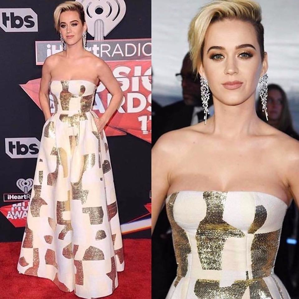 兩個女人這麼像！網友發現麥莉也換了新造型　驚呼「妳跟凱蒂佩芮是約好的嗎」？