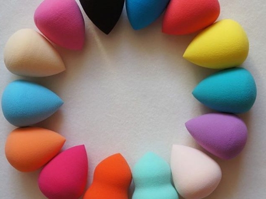 不要令你的底妝神器變細菌溫牀：6 個簡易方法，輕鬆清潔你的 Beauty Blender！