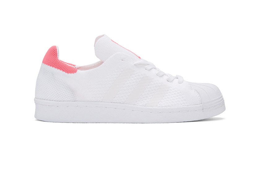 今夏復古潮流大熱!adidas Originals 推出 Superstar 80s 織紋復刻版,並換上女生大愛的橙紅配色!
