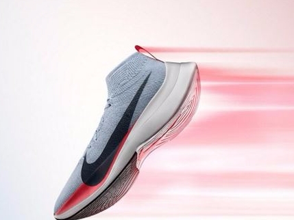 採用全新NIKE ZOOMX中底的NIKE ZOOM VAPORFLY ELITE