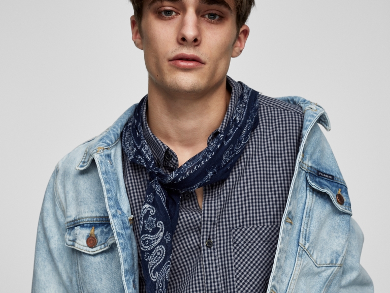 春夏流行趨勢看這邊！PULL & BEAR 最新系列男裝把「牛仔布」玩得好帥氣