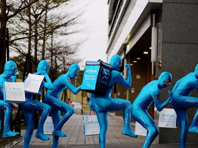  UNIQLO AIRism輕盈涼感衣「涼感無限‧自信無限」    上班族心願快遞全台應援行動