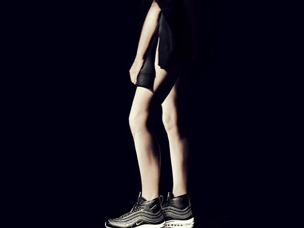 勿忘初衷，RICCARDO TISCI 關於AIR MAX 97的時尚宣言
