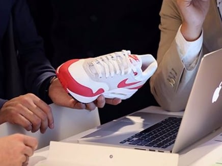 Air Max Day Vote Forward，十二位來自世界各地的“領創者”重新塑造Nike Air Max風格的使命，票數最高鞋款將公開發售