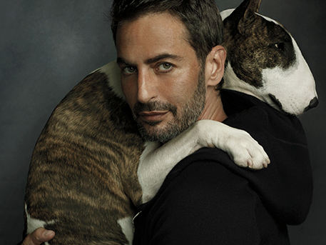 帶你去看前 LV 設計總監 Marc Jacobs 紐約的家　明星狗兒子超搶鏡！