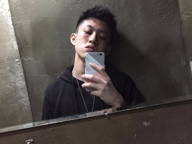 上星期在台灣嗨，這星期在印度嗨！黃爪與 Rich Chigga 合作　嘻哈、電音「最兇」碰撞！