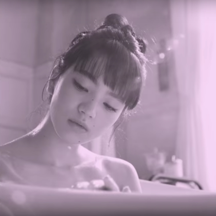 有看過小松菜奈跳「嬌柔版」踢踏舞嗎？