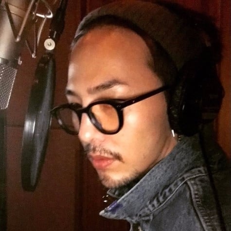 「所有女性一早都醒了」留鬍子的他又帥過另個巔峰！猜得出他是哪位國際超級巨星嗎？？