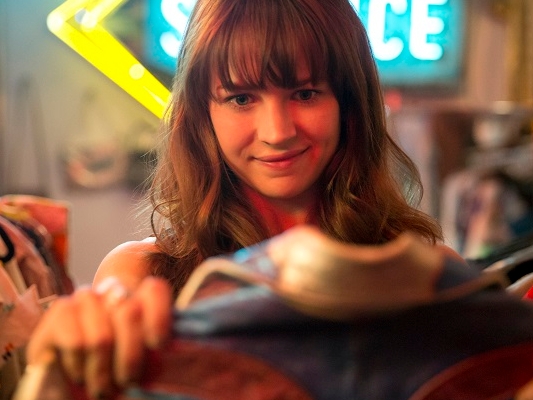 網紅始祖就是她！爆笑喜劇《Girlboss》用 3 點教你如何成為「最強女力」！