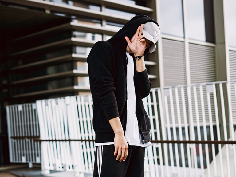 只是標籤 #adidas #climacool 就讓我 IG Follow 人數直線飆升 媽 我不當火影了！我要拿下彭于晏的地位