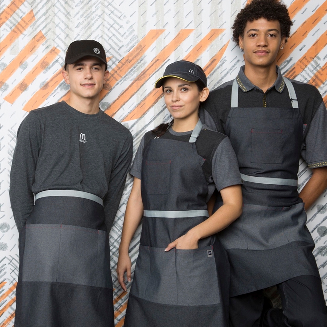 服裝設計師重新打造麥當勞制服　潮味十足員工捨不得脫下！ 