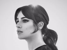 還記得「瑞秋」嗎？Lea Michele 最新專輯《Places》再現超高音域！