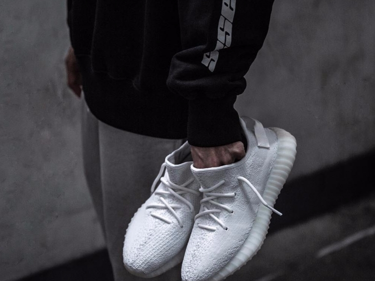 哥本哈根發生 YEEZY Boost 350 v2 卡車搶劫案
