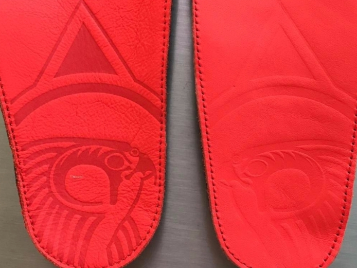 椰子之王無誤，Nike Air Yeezy 2 「紅鷹」真假教學。